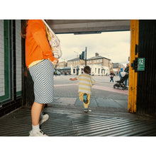 Load image into Gallery viewer, Ergobaby Omni Deluxe Linen Baby Carrier - Natural Linen