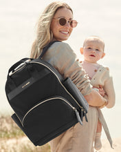 將圖片載入圖庫檢視器 Skip Hop Envi Luxe Diaper Backpack - Black
