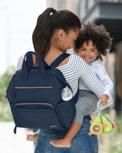 將圖片載入圖庫檢視器 Skip Hop Main Frame Wide Open Backpack - Navy