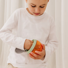 將圖片載入圖庫檢視器 Skip Hop Zoo Snack Cup - Raccoon