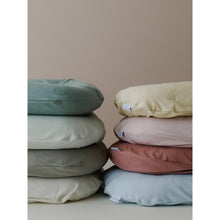 Load image into Gallery viewer, Snuggle Me Natural Infant Lounger with Natural Cover