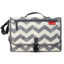 Load image into Gallery viewer, Skip Hop Pronto Signature Changing Station - Chevron