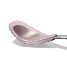 將圖片載入圖庫檢視器 OXO Tot On-The-Go Feeding Spoon - Blossom
