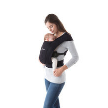 將圖片載入圖庫檢視器 Ergobaby Embrace環抱二式初生嬰兒背帶-黑色
