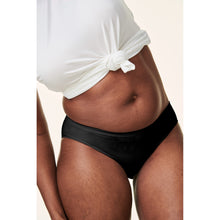將圖片載入圖庫檢視器 Bravado Designs Mid-Rise Seamless Panty - Sustainable - Black M/L
