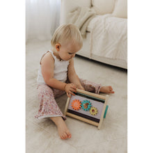 將圖片載入圖庫檢視器 Bubble Wooden Activity Triangle

