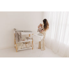 Load image into Gallery viewer, Bubble Baby Bathtub Folding Stand
