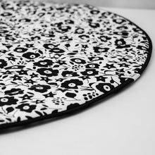將圖片載入圖庫檢視器 Etta Loves Sensory Playmat - Liberty
