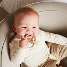 Load image into Gallery viewer, Matchstick Monkey Animal Teether - Gigi Giraffe

