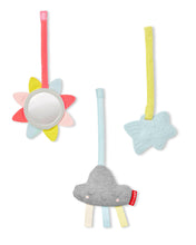 將圖片載入圖庫檢視器 Skip Hop Silver Lining Cloud Wooden Activity Gym
