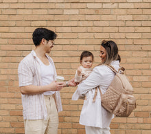 將圖片載入圖庫檢視器 Skip Hop Forma Nappy Backpack - Camel
