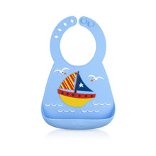 Load image into Gallery viewer, Nuby 3D Silicone Bib - Sailboat
