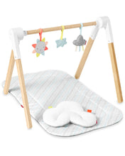 將圖片載入圖庫檢視器 Skip Hop Silver Lining Cloud Wooden Activity Gym
